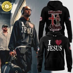 Men’s Tampa Bay Buccaneers “I ❤️ Jesus” Hoodie